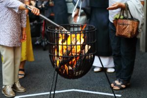 迎え火